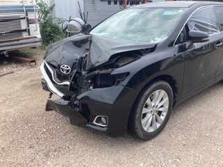 2013 Toyota Venza XLE - Primary Damage Left Image